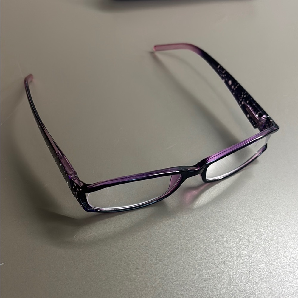 2 Pack M+ Women’s Rectangular Plastic Reading Glasses 2.50 + Cases